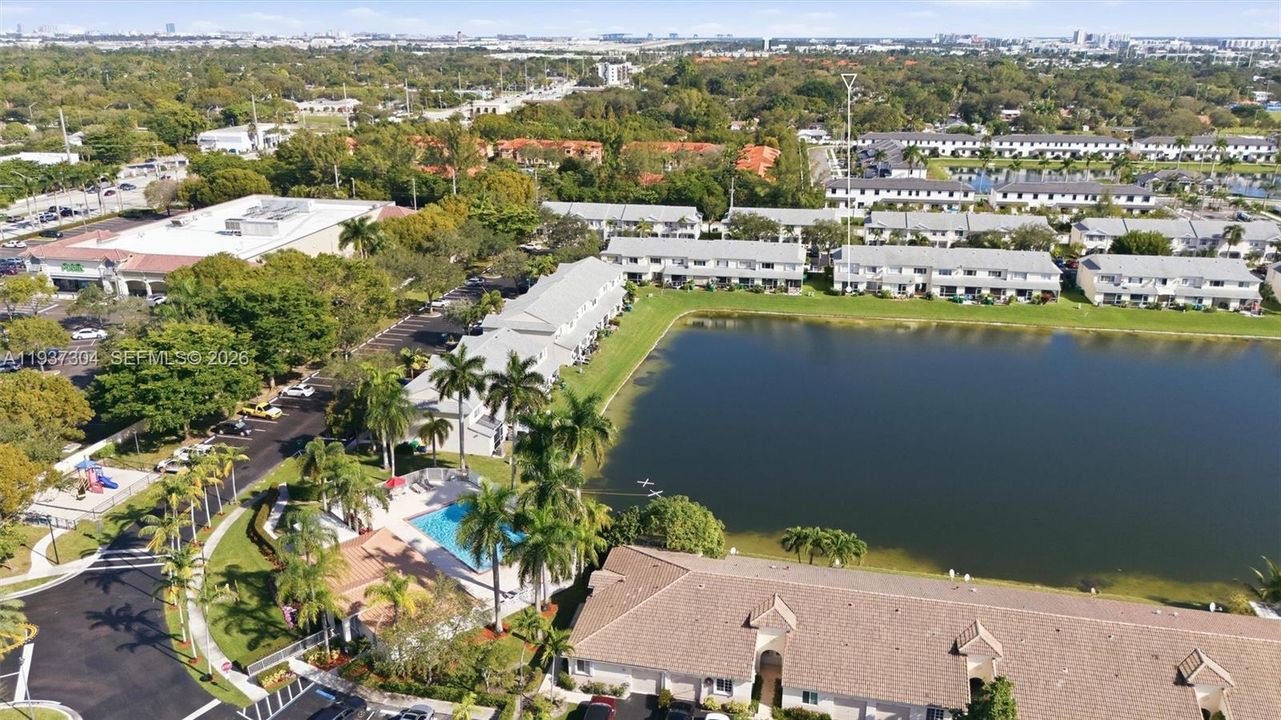 En Venta: $365,000 (2 camas, 2 baños, 1110 Pies cuadrados)