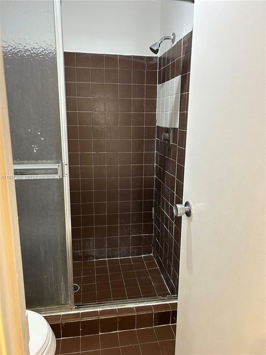 На продажу: $315,000 (3 спален, 2 ванн, 1220 Квадратных фут)