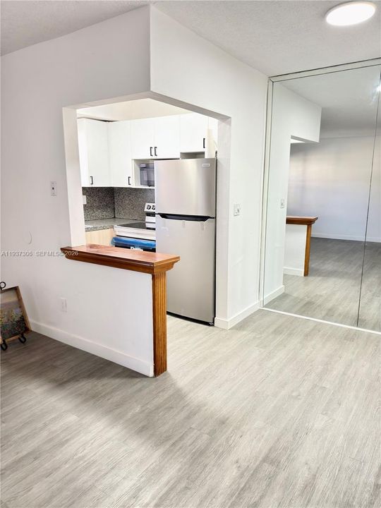 出租: $1,800 (1 贝兹, 1 浴室, 560 平方英尺)