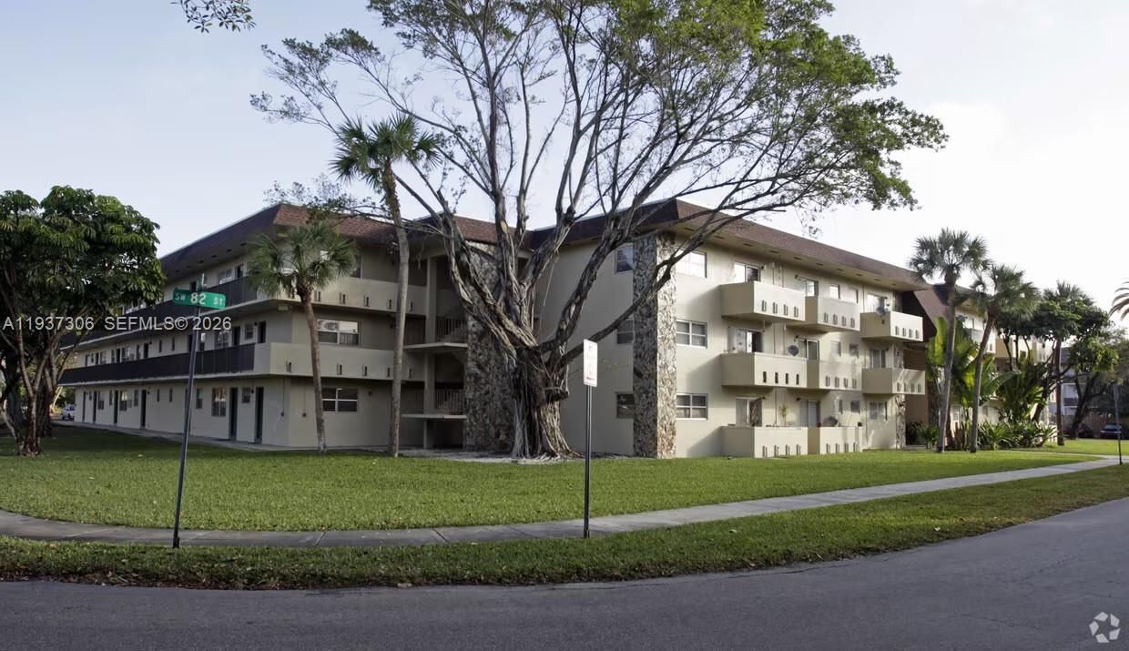 出租: $1,800 (1 贝兹, 1 浴室, 560 平方英尺)