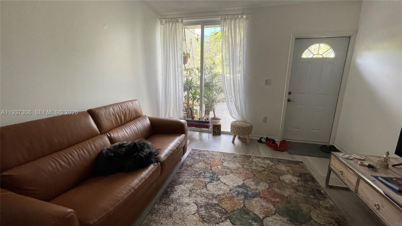 En Renta: $2,100 (1 camas, 1 baños, 776 Pies cuadrados)