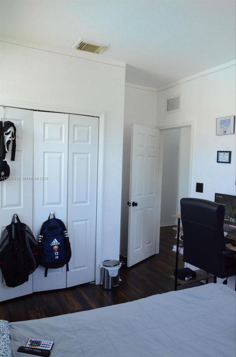 En Venta: $535,000 (3 camas, 2 baños, 1491 Pies cuadrados)