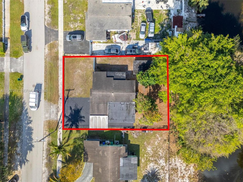 En Venta: $580,000 (4 camas, 2 baños, 1531 Pies cuadrados)