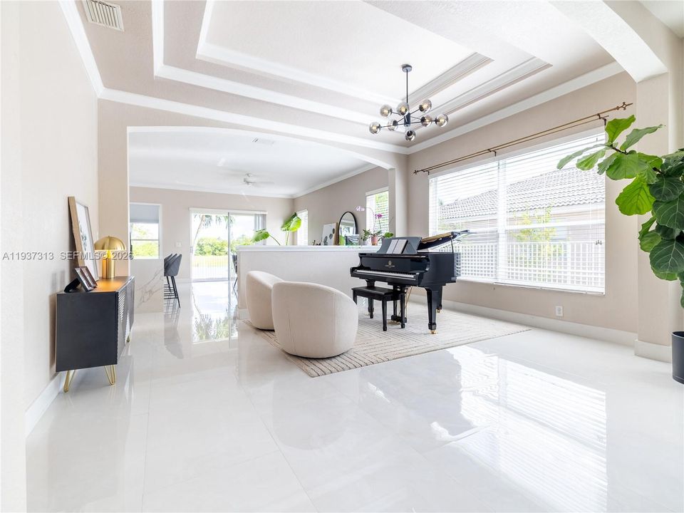 待售: $899,000 (4 贝兹, 2 浴室, 2381 平方英尺)