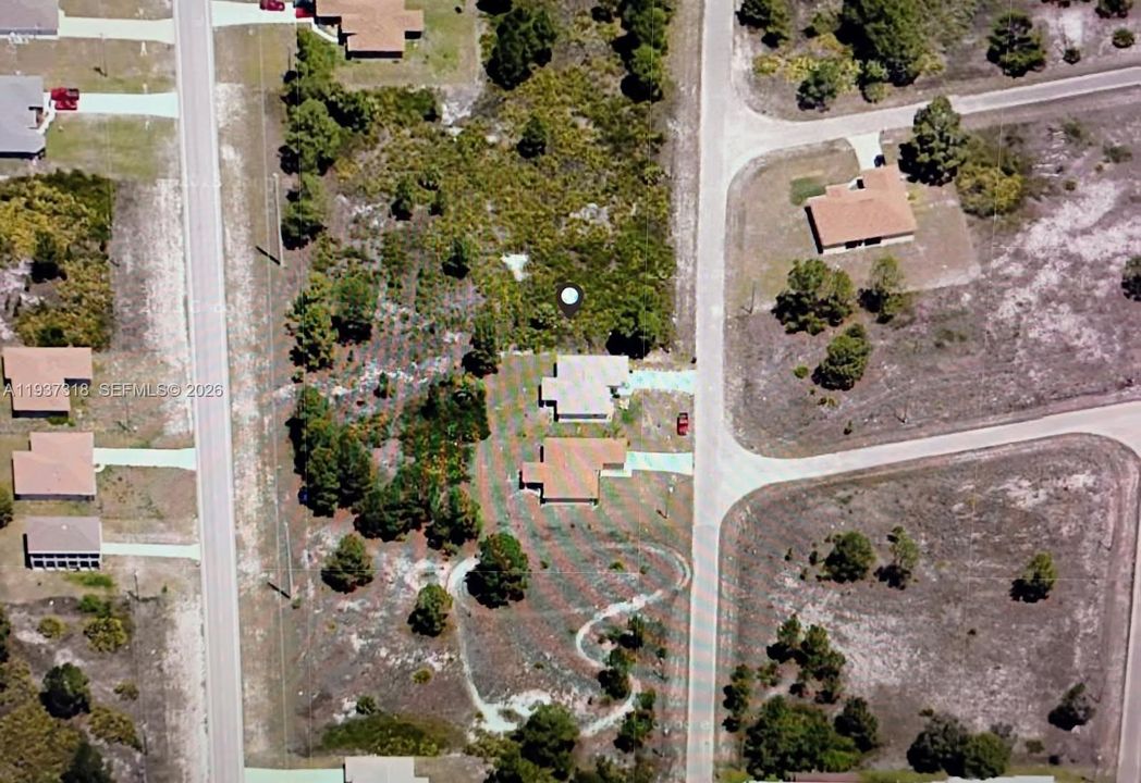 На продажу: $35,500 (0.23 acres)