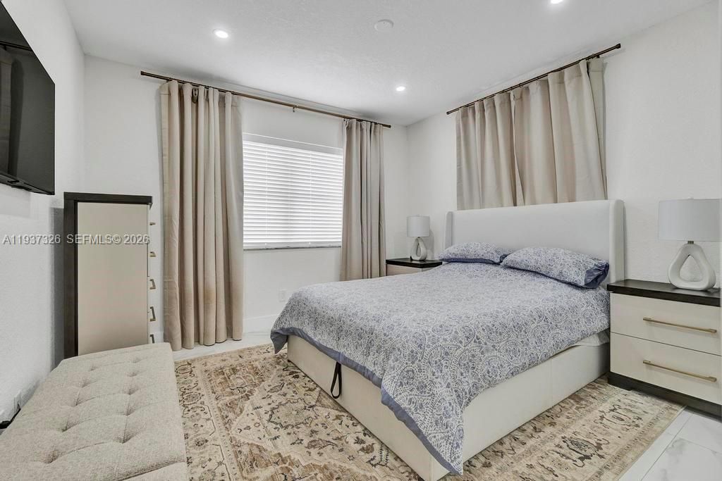 For Rent: $5,000 (4 beds, 2 baths, 2230 Square Feet)