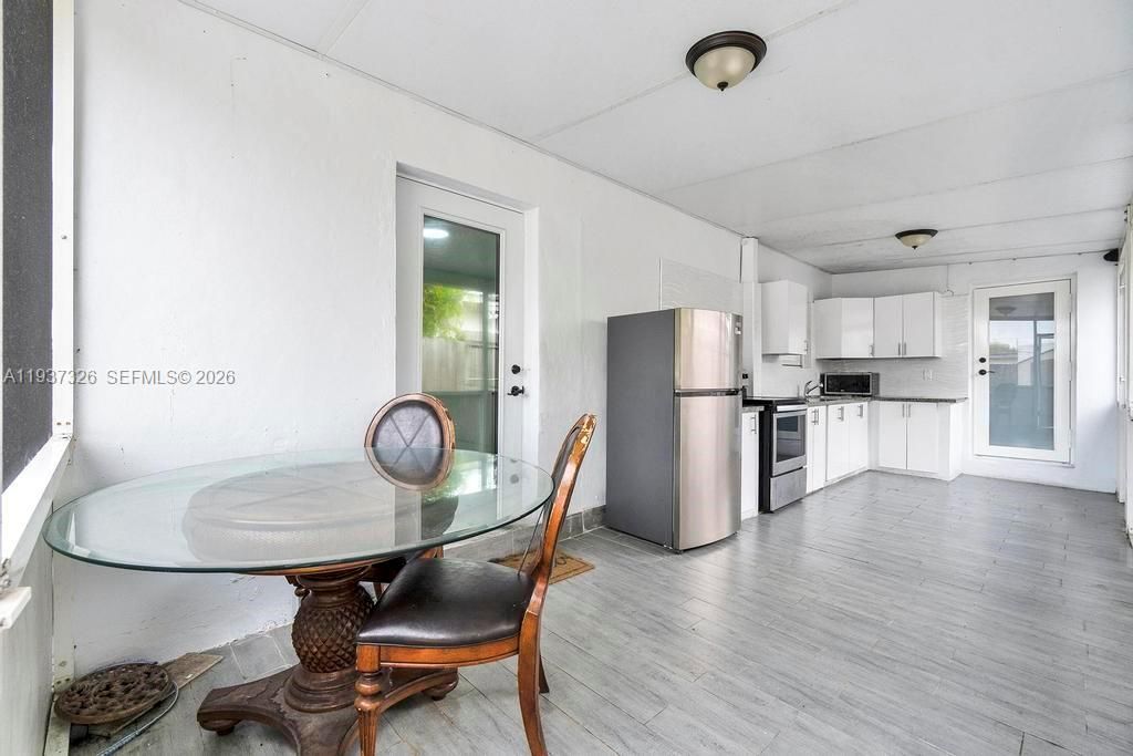 For Rent: $5,000 (4 beds, 2 baths, 2230 Square Feet)