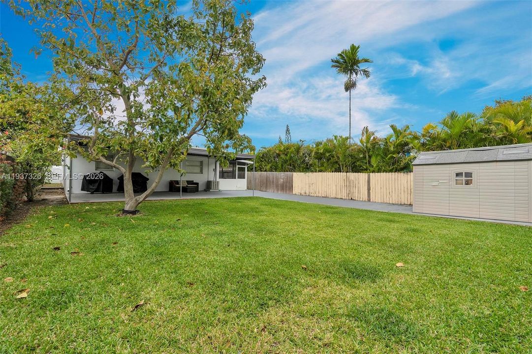 For Rent: $5,000 (4 beds, 2 baths, 2230 Square Feet)