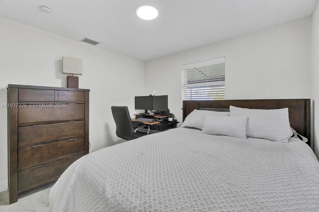 For Rent: $5,000 (4 beds, 2 baths, 2230 Square Feet)