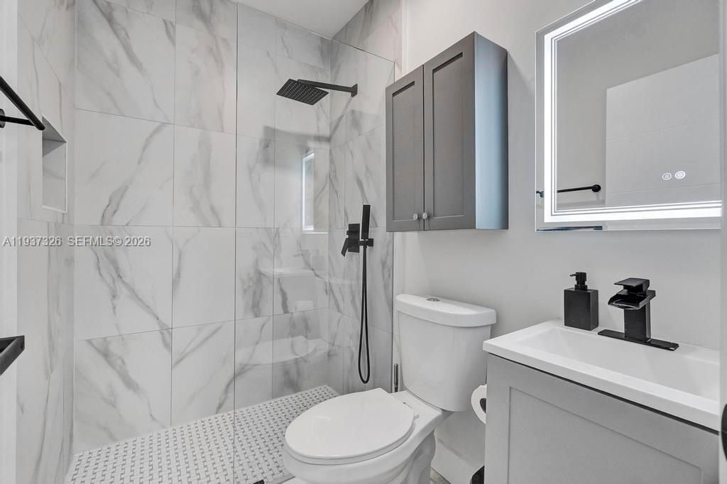 For Rent: $5,000 (4 beds, 2 baths, 2230 Square Feet)