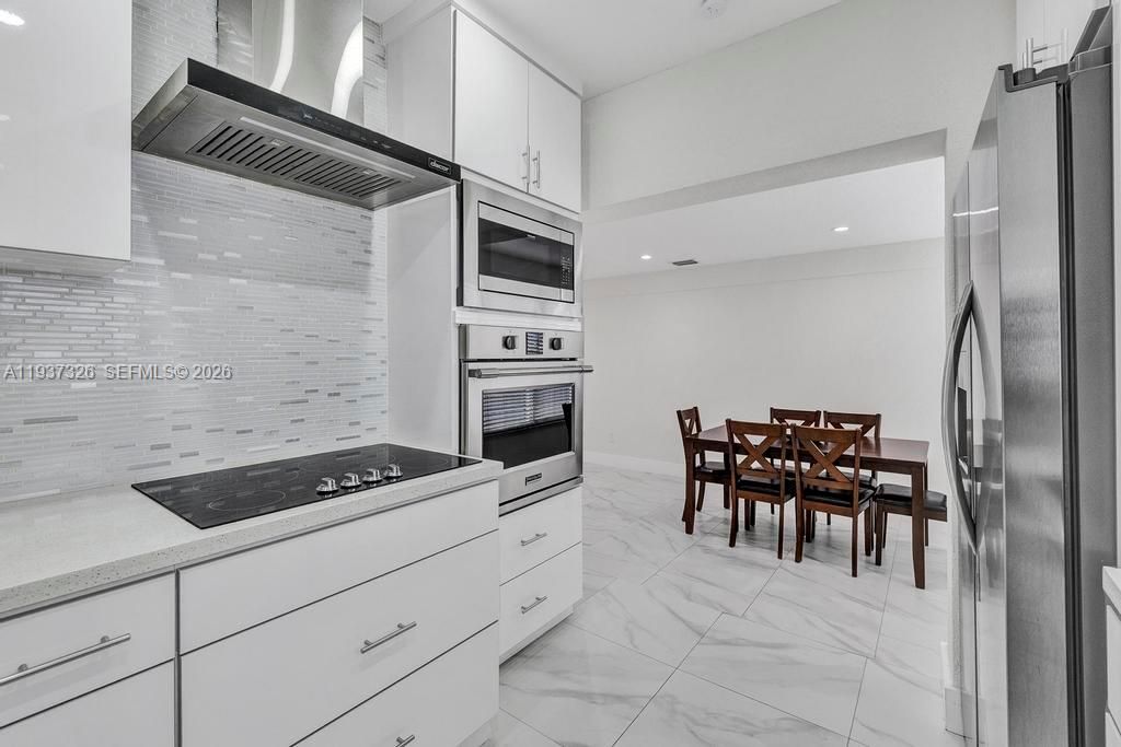 For Rent: $5,000 (4 beds, 2 baths, 2230 Square Feet)