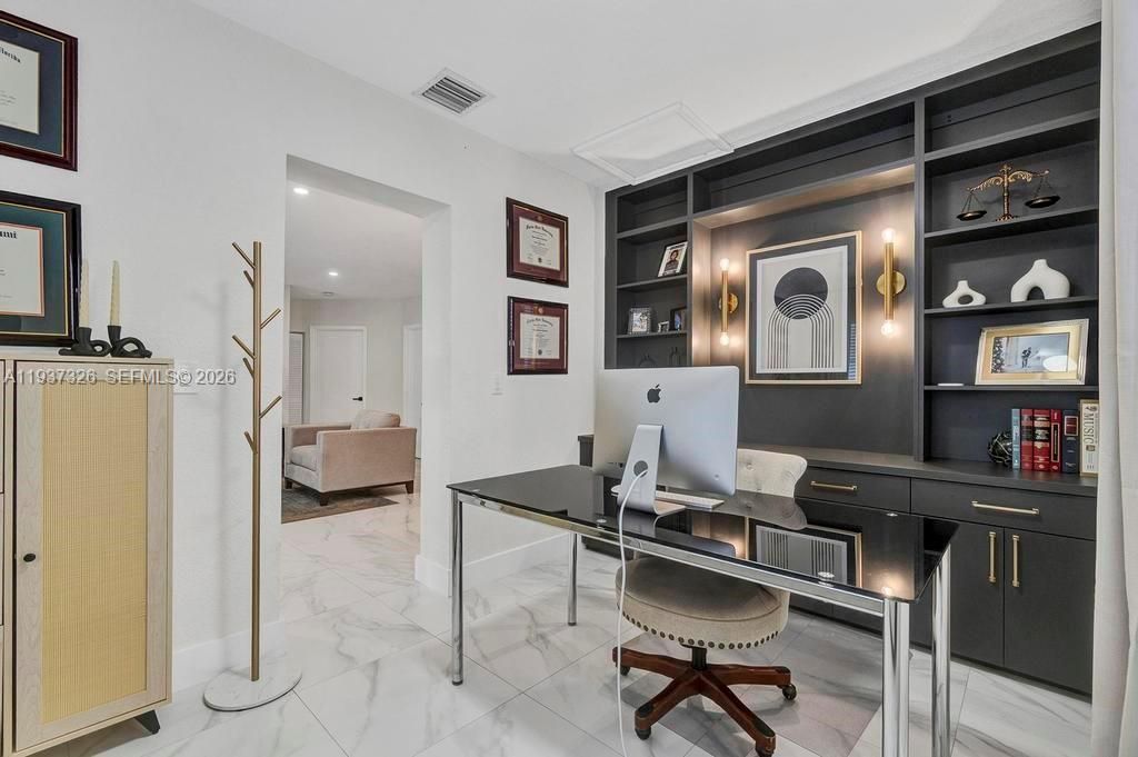 For Rent: $5,000 (4 beds, 2 baths, 2230 Square Feet)