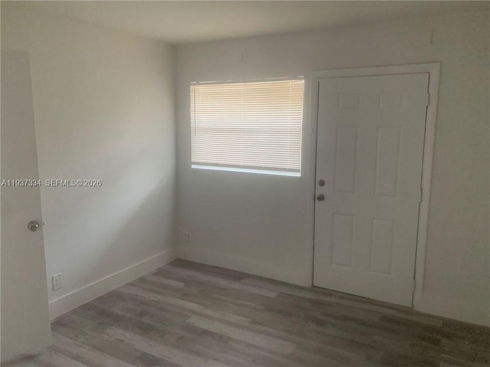 For Rent: $1,495 (1 beds, 1 baths, 600 Square Feet)