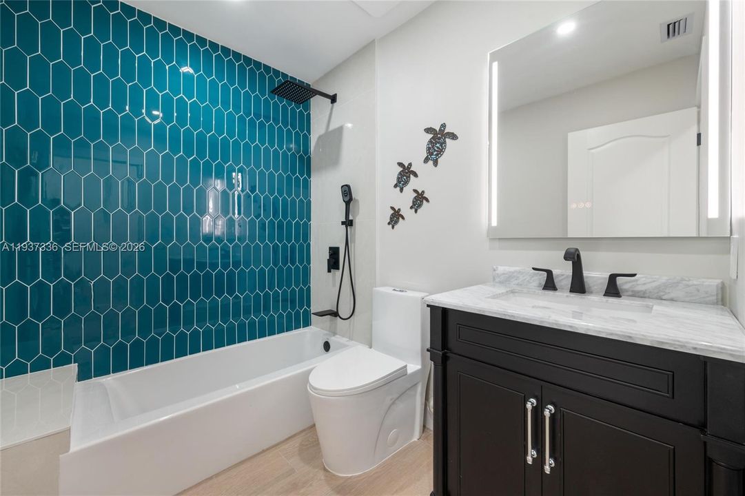 En Venta: $2,499,000 (5 camas, 4 baños, 2961 Pies cuadrados)