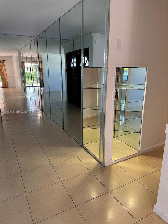 En Renta: $3,500 (4 camas, 2 baños, 1401 Pies cuadrados)