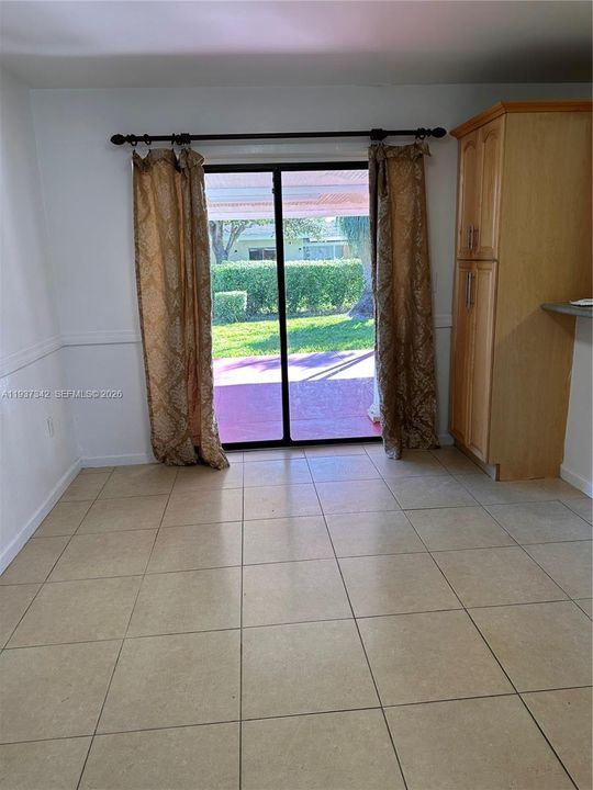 En Renta: $3,500 (4 camas, 2 baños, 1401 Pies cuadrados)