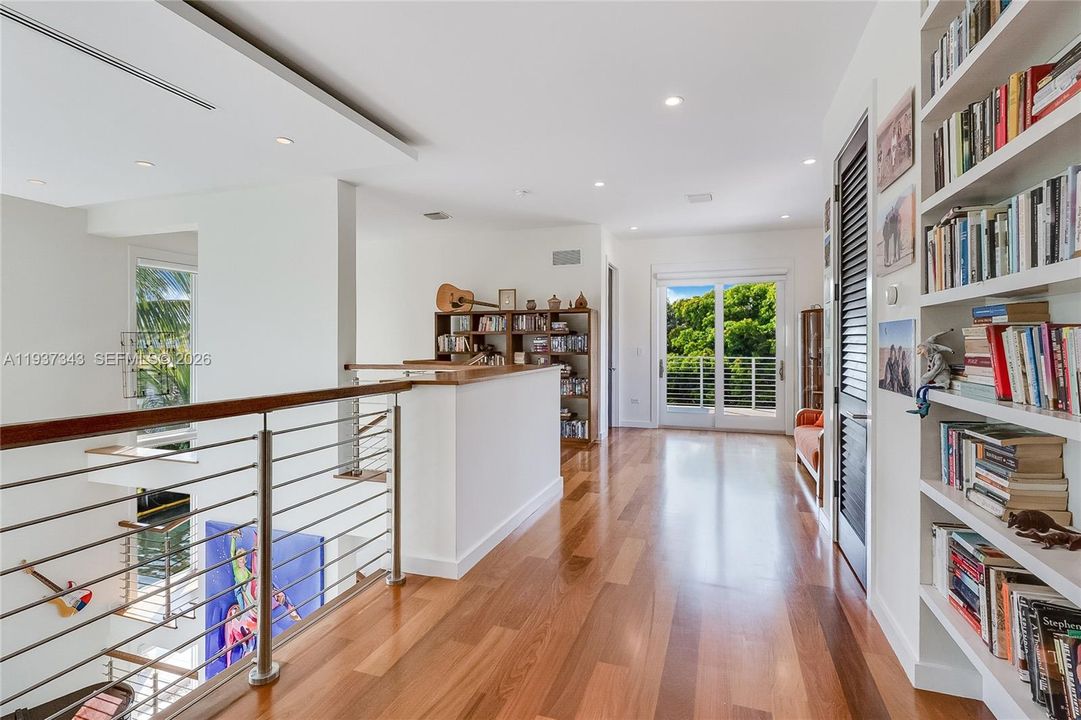 En Venta: $17,950,000 (6 camas, 6 baños, 9561 Pies cuadrados)