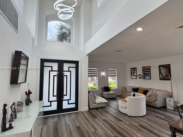 En Renta: $6,700 (5 camas, 3 baños, 3175 Pies cuadrados)