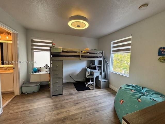 En Renta: $6,700 (5 camas, 3 baños, 3175 Pies cuadrados)