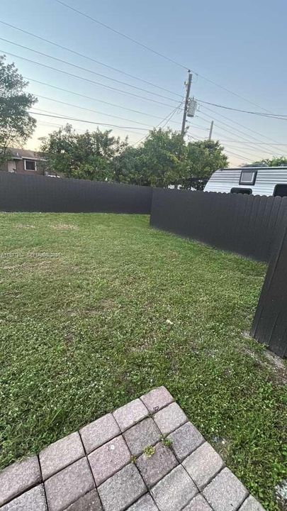 En Venta: $539,900 (4 camas, 2 baños, 1795 Pies cuadrados)