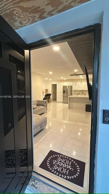 En Venta: $539,900 (4 camas, 2 baños, 1795 Pies cuadrados)