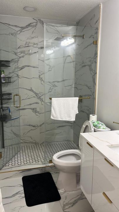 En Venta: $539,900 (4 camas, 2 baños, 1795 Pies cuadrados)