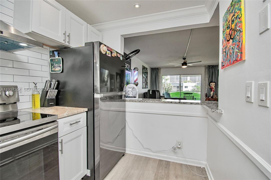 En Renta: $1,600 (2 camas, 2 baños, 890 Pies cuadrados)