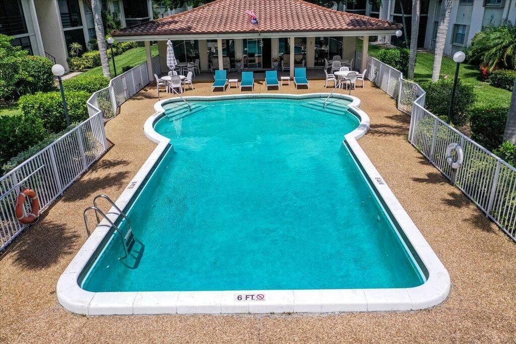 Pool 2