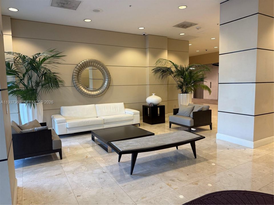 For Rent: $3,000 (2 beds, 2 baths, 1505 Square Feet)