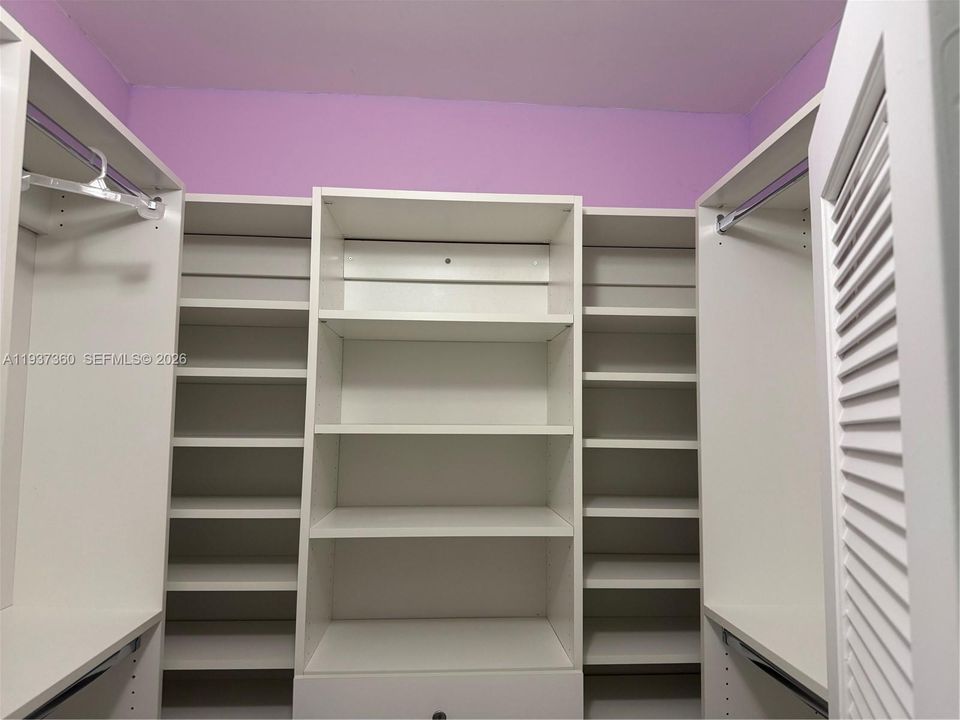 For Rent: $3,000 (2 beds, 2 baths, 1505 Square Feet)