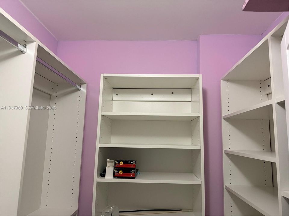 For Rent: $3,000 (2 beds, 2 baths, 1505 Square Feet)