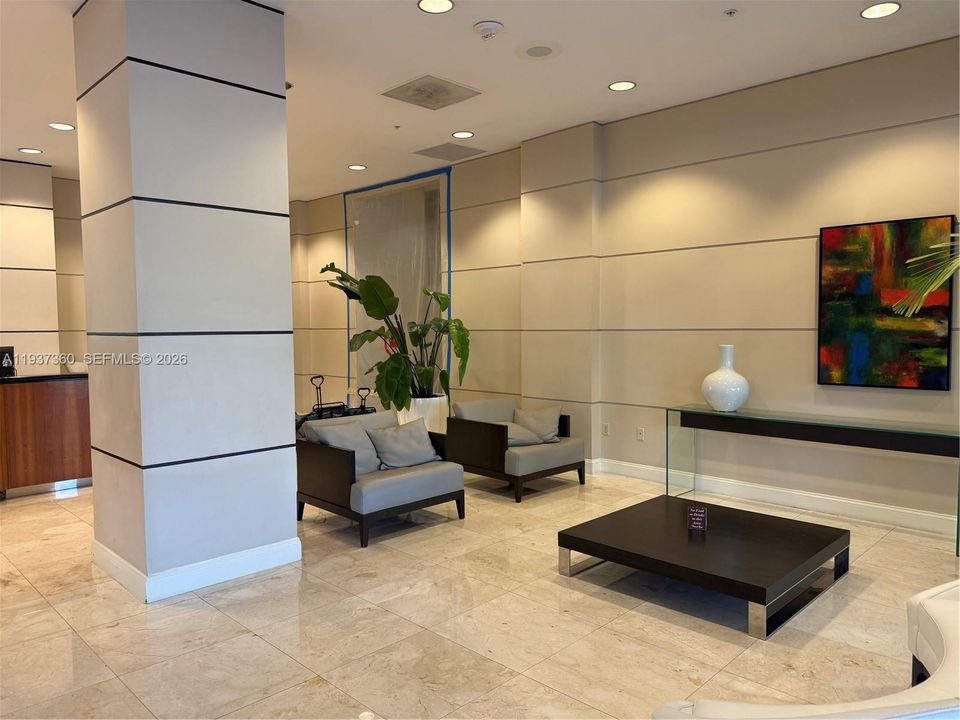 For Rent: $3,000 (2 beds, 2 baths, 1505 Square Feet)