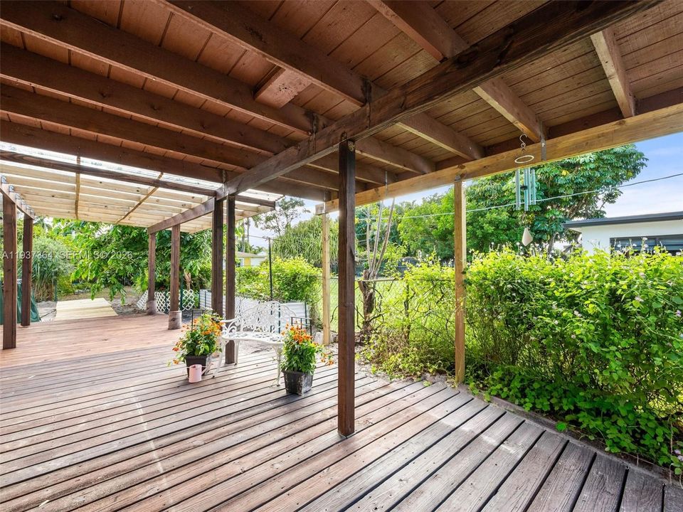 В аренду: $3,999 (3 спален, 2 ванн, 1882 Квадратных фут)