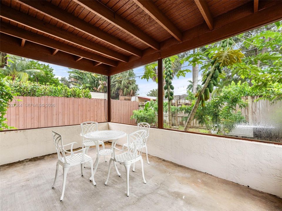 В аренду: $3,999 (3 спален, 2 ванн, 1882 Квадратных фут)