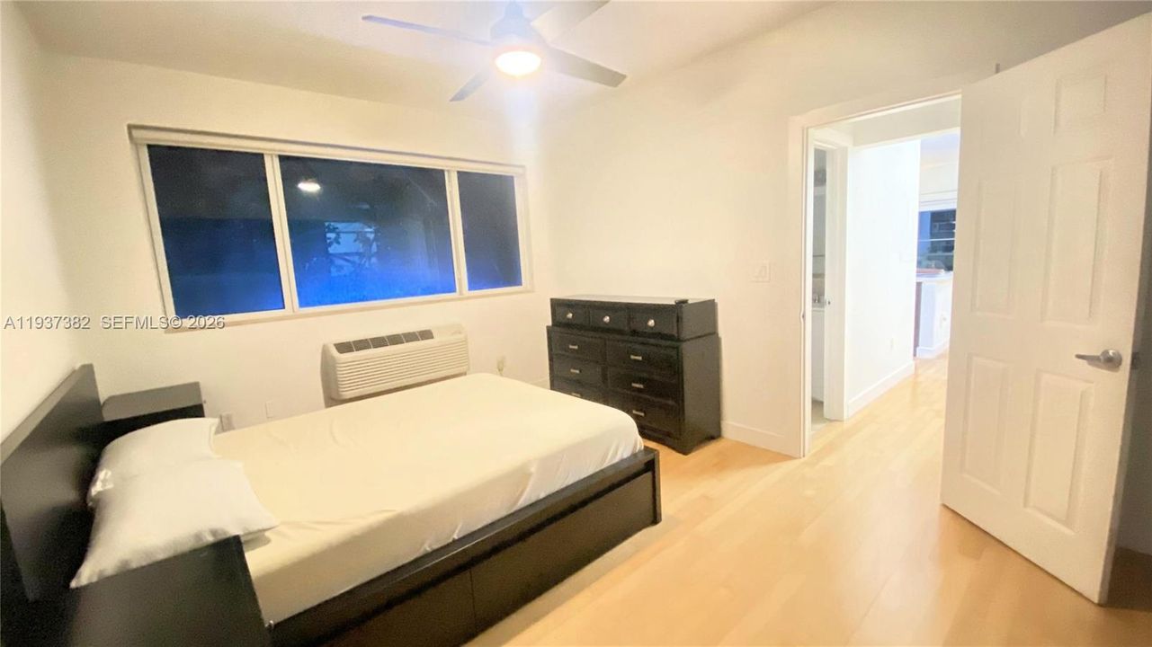 В аренду: $1,950 (1 спален, 1 ванн, 586 Квадратных фут)