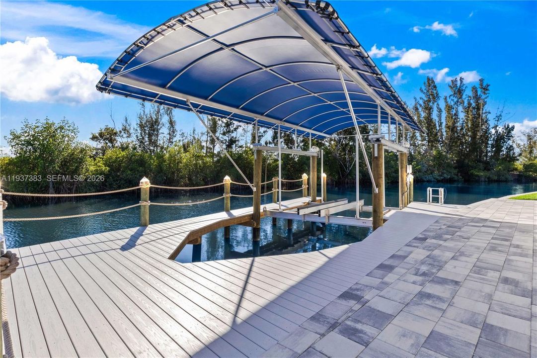 待售: $2,249,000 (4 贝兹, 4 浴室, 0 平方英尺)