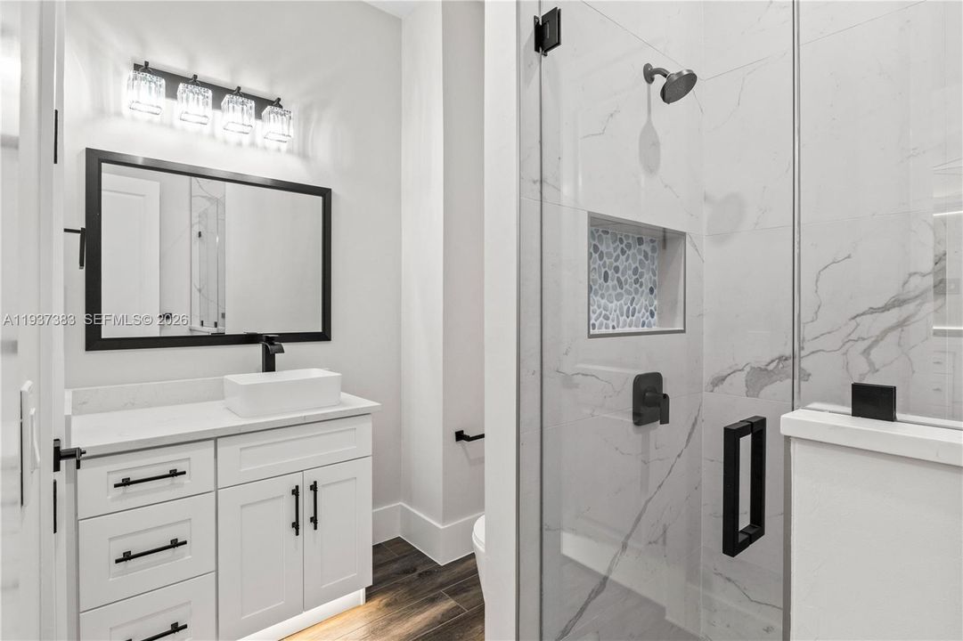 待售: $2,249,000 (4 贝兹, 4 浴室, 0 平方英尺)