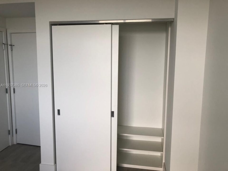 В аренду: $3,700 (2 спален, 2 ванн, 1115 Квадратных фут)