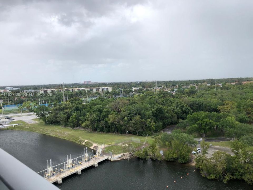 В аренду: $3,700 (2 спален, 2 ванн, 1115 Квадратных фут)