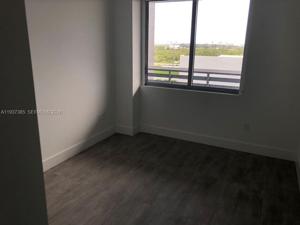 В аренду: $3,700 (2 спален, 2 ванн, 1115 Квадратных фут)