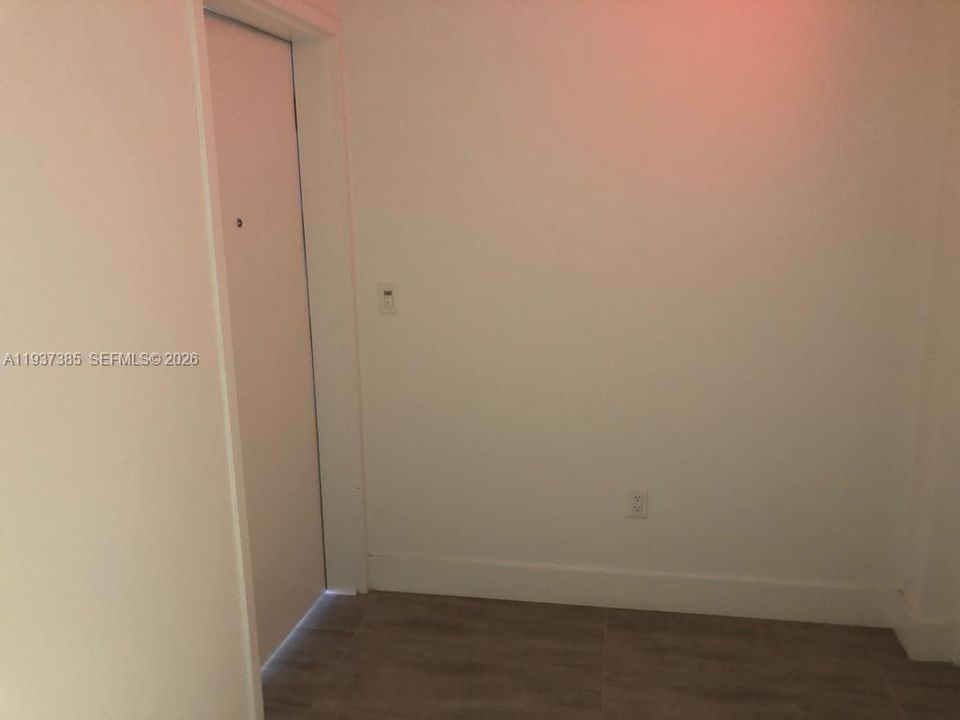 В аренду: $3,700 (2 спален, 2 ванн, 1115 Квадратных фут)