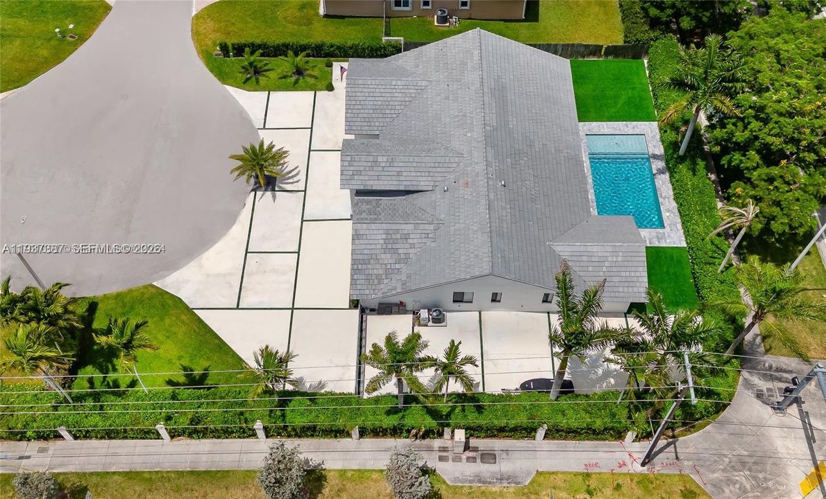 待售: $1,450,000 (4 贝兹, 3 浴室, 2578 平方英尺)