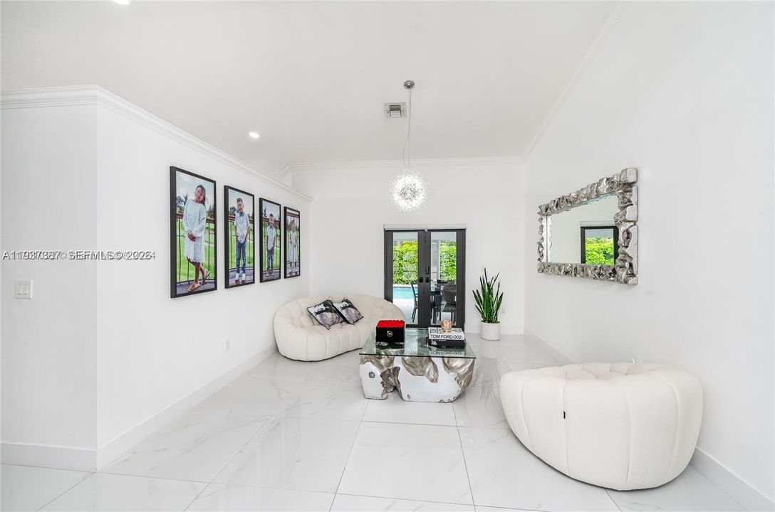 待售: $1,450,000 (4 贝兹, 3 浴室, 2578 平方英尺)