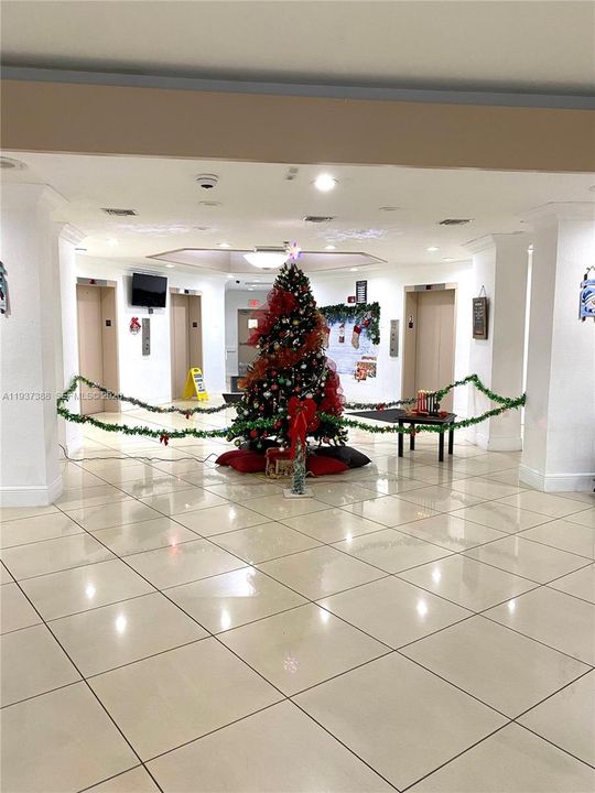 En Renta: $1,600 (1 camas, 1 baños, 889 Pies cuadrados)