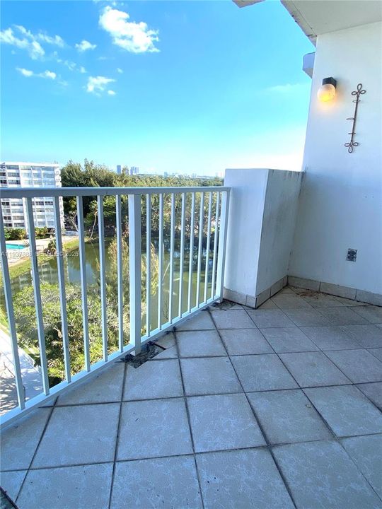 En Renta: $1,600 (1 camas, 1 baños, 889 Pies cuadrados)