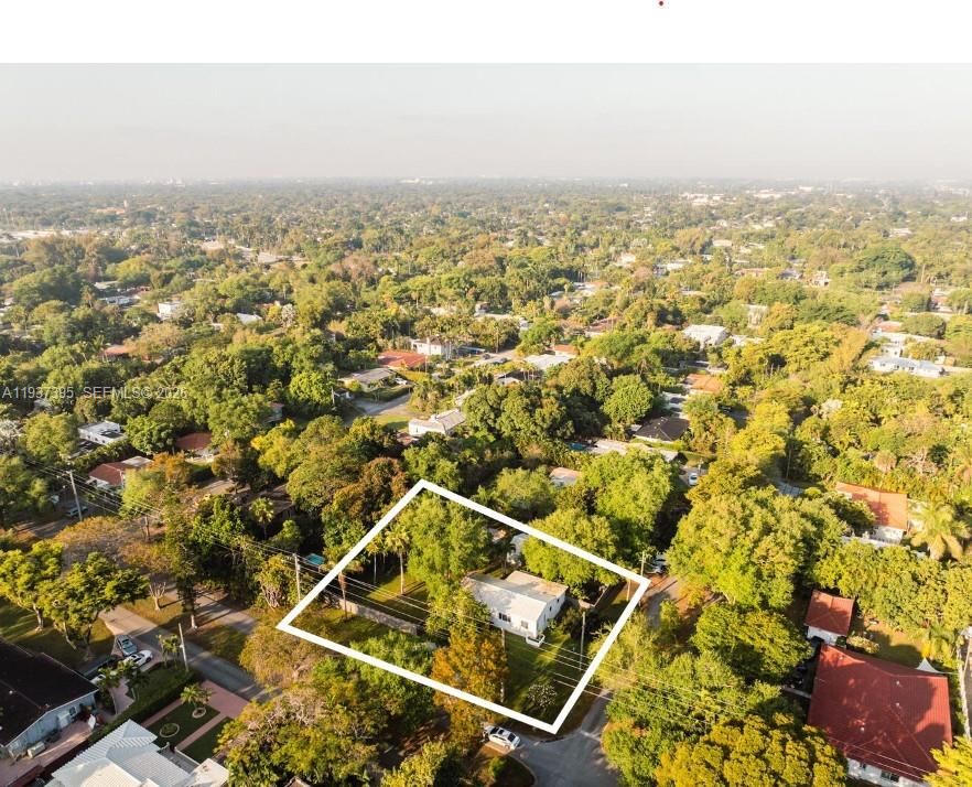 待售: $2,100,000 (3 贝兹, 2 浴室, 1518 平方英尺)