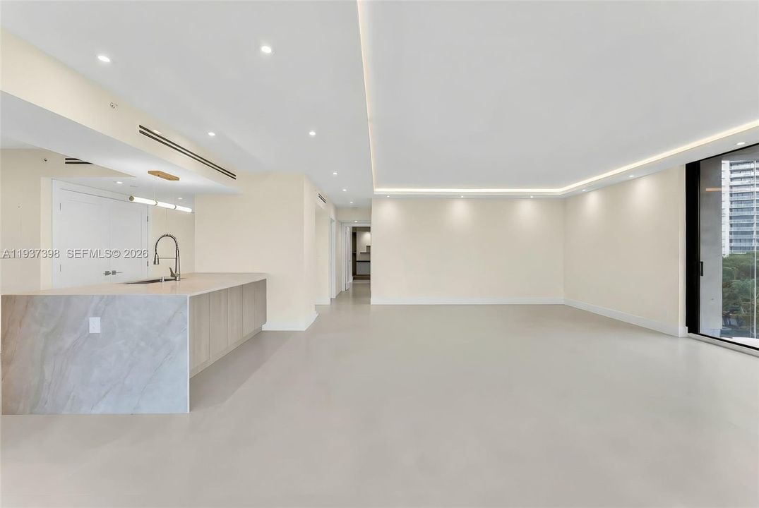 For Sale: $950,000 (3 beds, 2 baths, 1910 Square Feet)