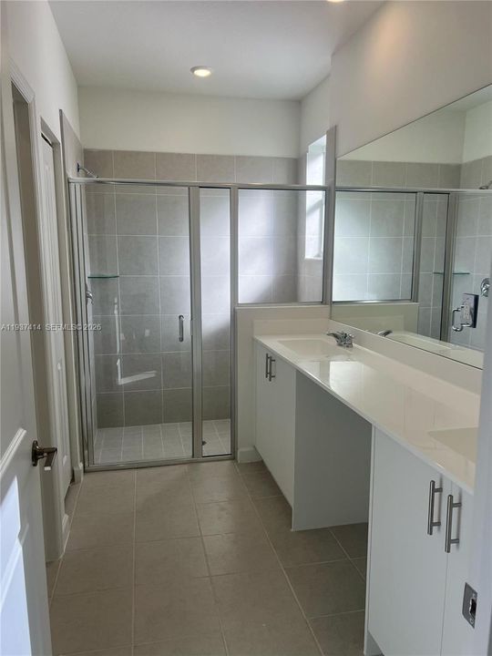 En Renta: $4,000 (4 camas, 3 baños, 0 Pies cuadrados)