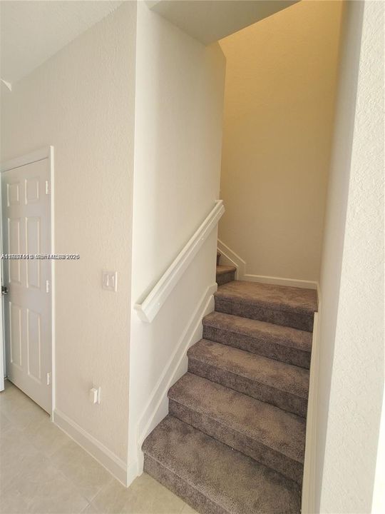 В аренду: $2,700 (3 спален, 2 ванн, 1441 Квадратных фут)