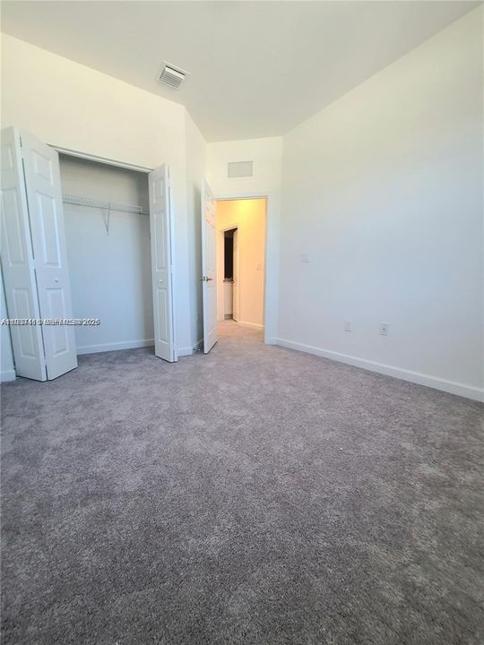 В аренду: $2,700 (3 спален, 2 ванн, 1441 Квадратных фут)